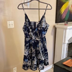 NWT Juniors' Floral Faux-Wrap Dress navy XL
